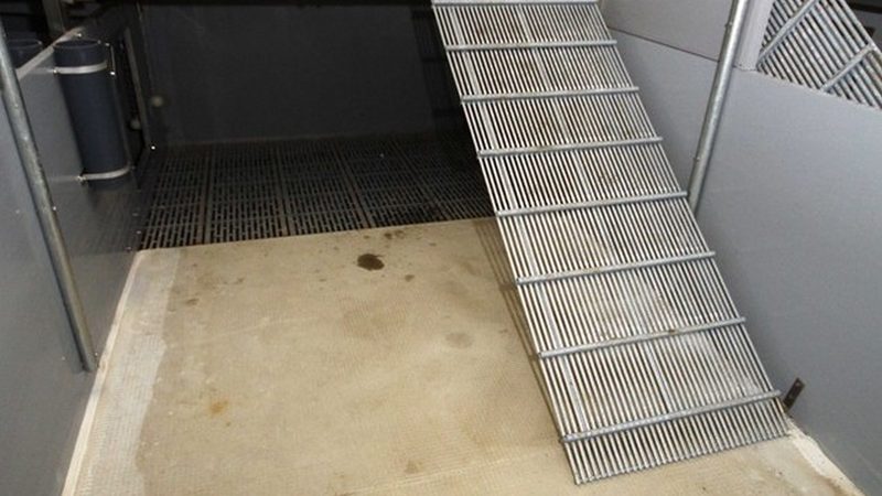 电商孵化线上线下结合：方案解析与价格考量